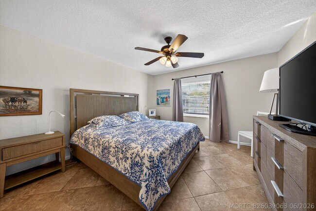 Photo - 6457 Bay Club Dr Unit 4
