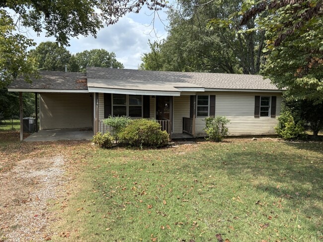 Photo - 141 Fannie Dr