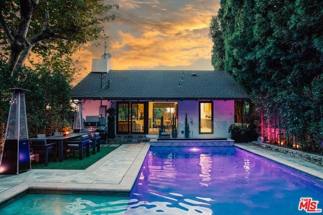 Building Photo - 8297 Presson Pl