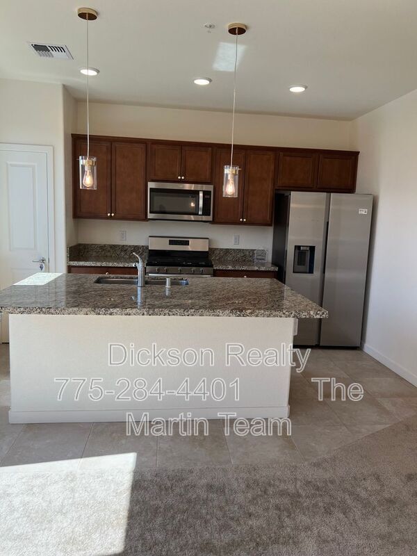 Photo - 4802 Black Falcon Wy