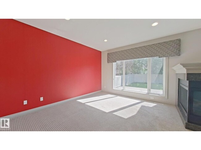 Photo - 6162 Maynard Crescent NW
