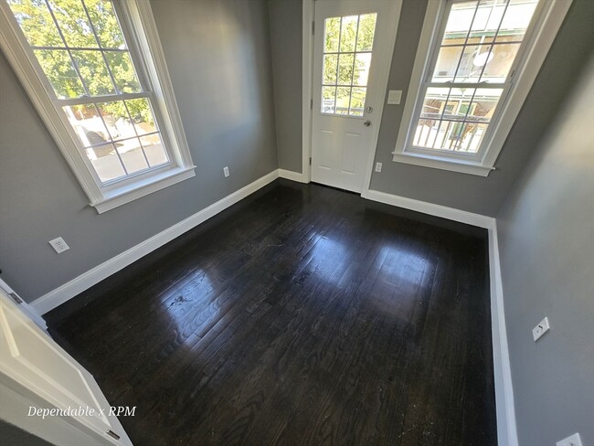 Photo - 136 Quincy St