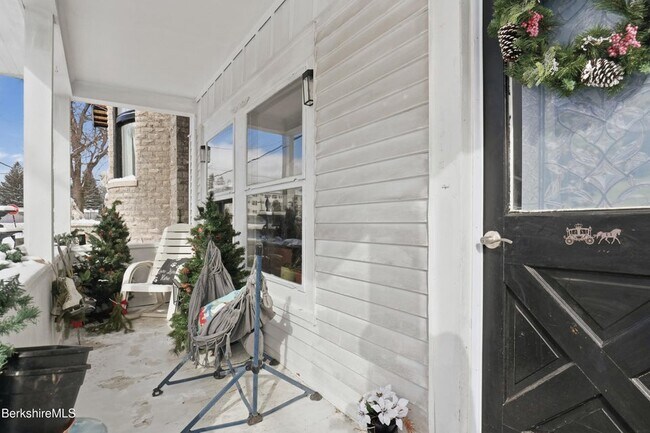 Photo - 9 Lincoln St