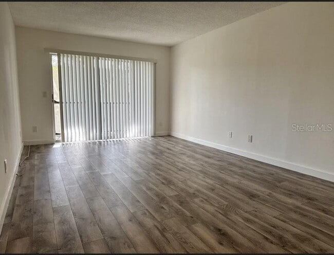 Photo - 9700 Starkey Rd Unidad 322