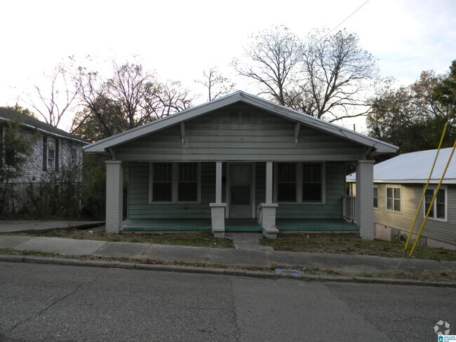 Building Photo - 308 Lexington St Rental