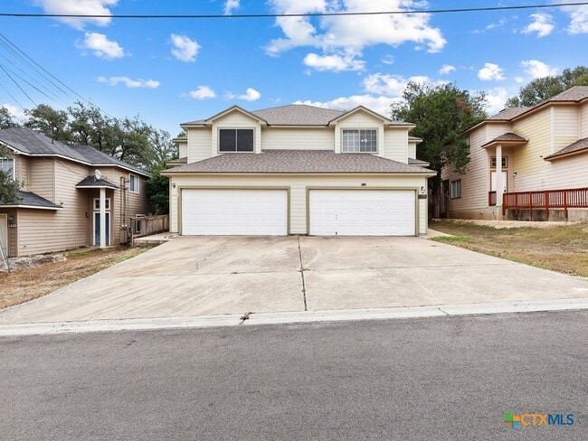 Building Photo - 825 Sagewood Trail