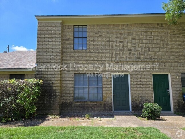 Building Photo - 911 Lancelot Cir Rental
