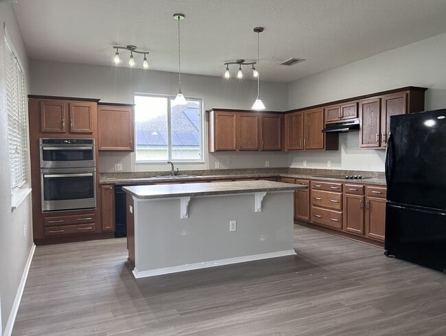 Photo - 3/2 Single Family Home in Quiet Neighborhood