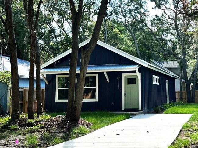 Photo - Gorgeous New Home! Close to Historic District and Beach