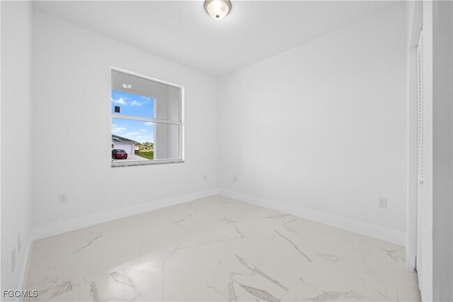 Photo - 1136 Ichabod Ave