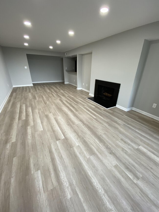 Photo - 1913 16th Ave S