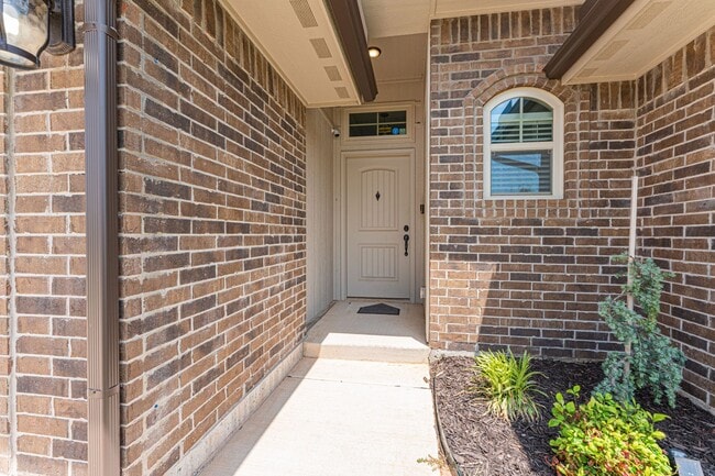 Building Photo - 3911 Sledmere Ln