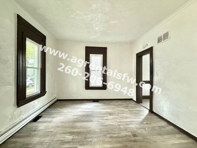 Photo - 3 Bedroom House - Section 8 OK!