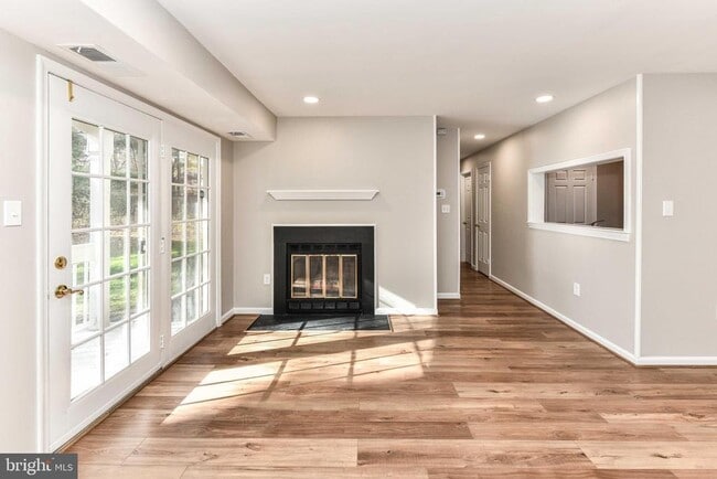 Photo - 8616 Shadwell Dr Unit 63