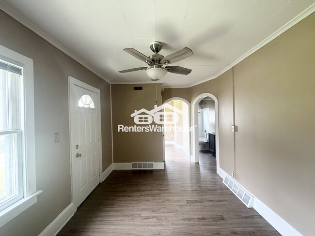 Photo - 1685 Northwest Dr