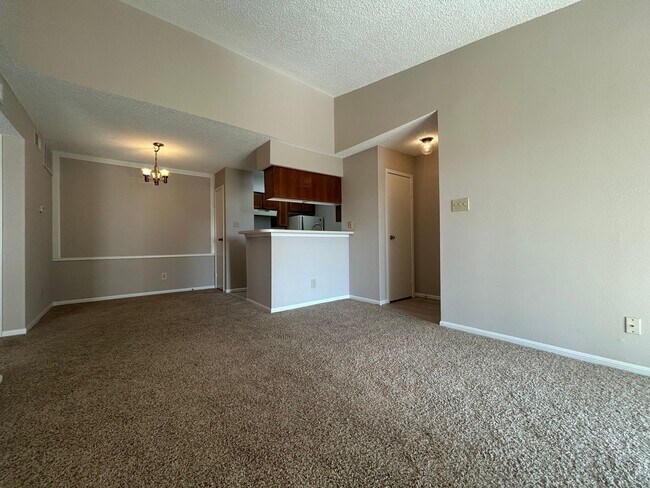 Photo - 12550 Whittington Dr Unit 610