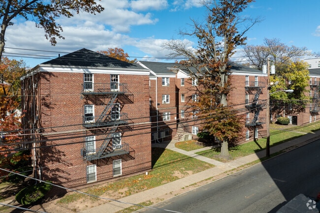 Rutgers Arms