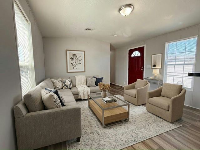 Building Photo - 11409 Betsy Way