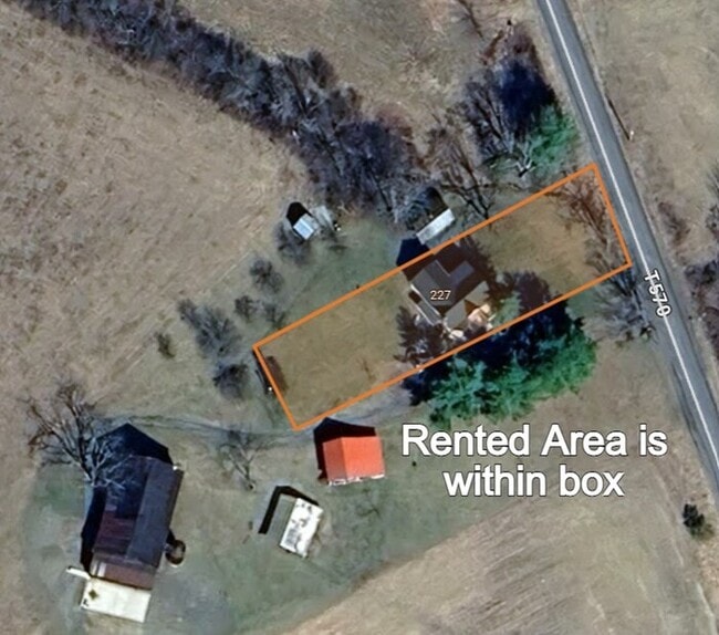 Photo - 227 Pine Knob Rd