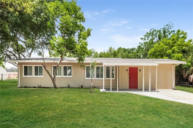 Building Photo - 5622 Clearview Dr