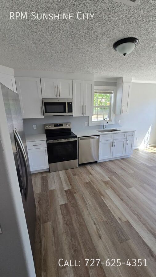 Photo - 3828 18th Ave S