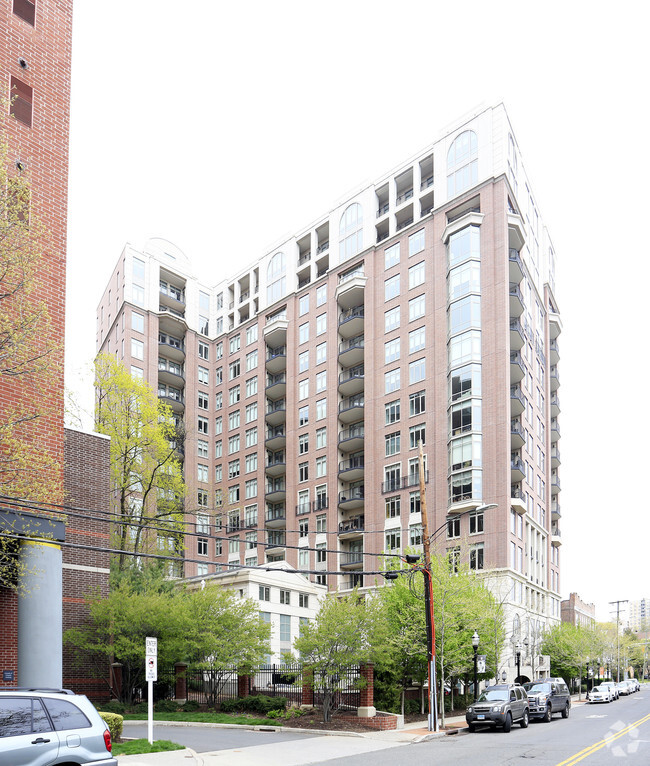 Building Photo - HIGHGROVE Rental