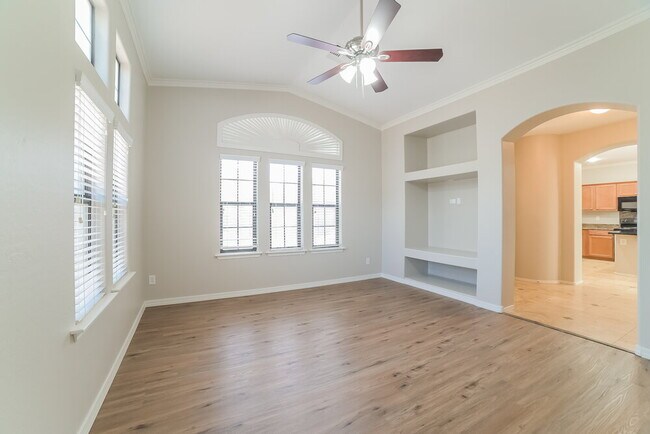 Photo - 2302 W Jake Haven