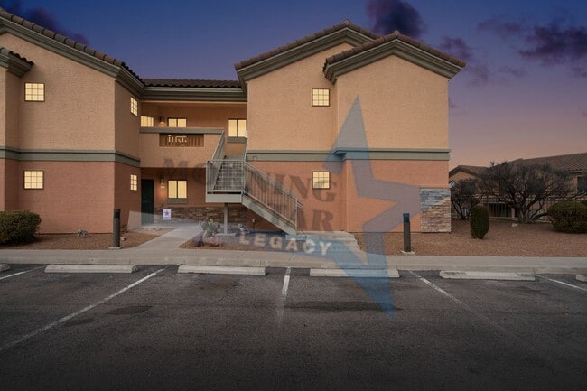 Building Photo - 2-Bedroom Condo Unit with Mountain Views!
