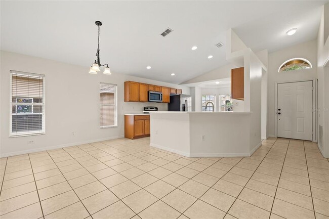 141 Richmond Dr