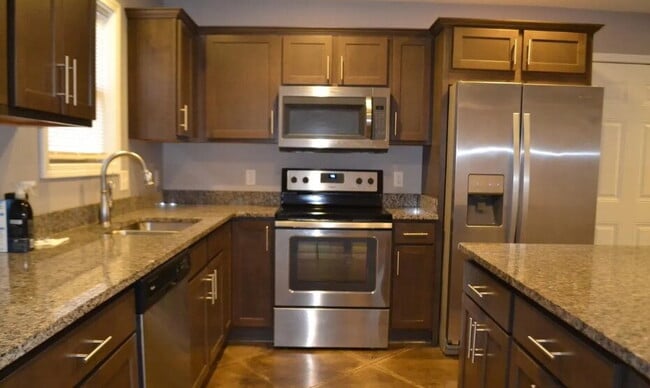 Photo - 708 Freeman St