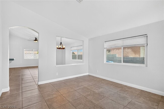 Photo - 630 Beresford Ave