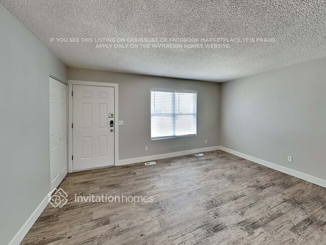 Photo - 1252 S Argonne Cir