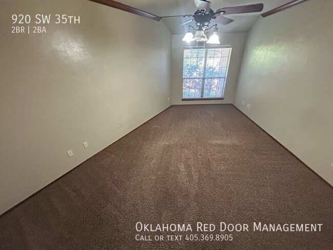 Photo - 920 SW 35th-