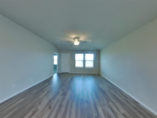 Photo - 5120 Saddle Clb Dr