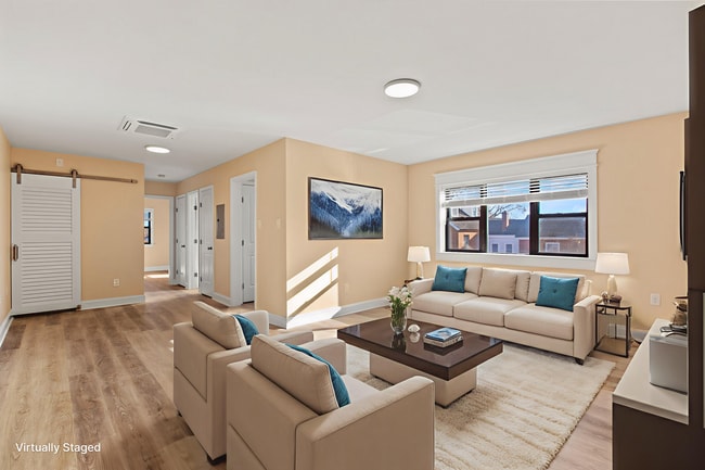 Photo - Seymour Apartments