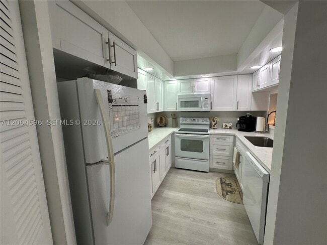 Photo - 12650 SW 6th St Unit 412K