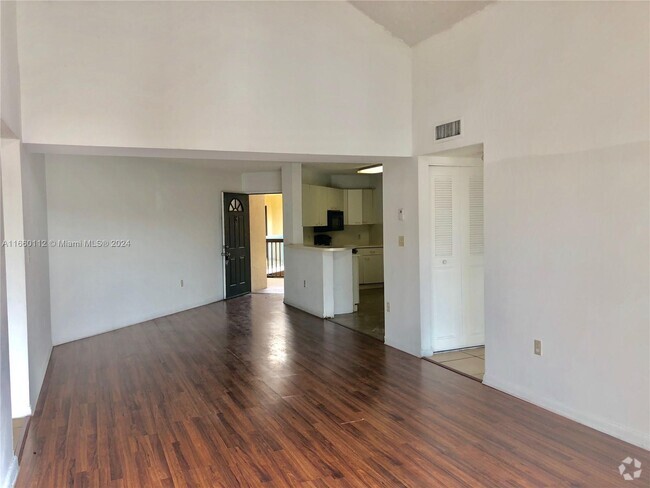 Building Photo - 6280 NW 186th St Unit 311 Rental