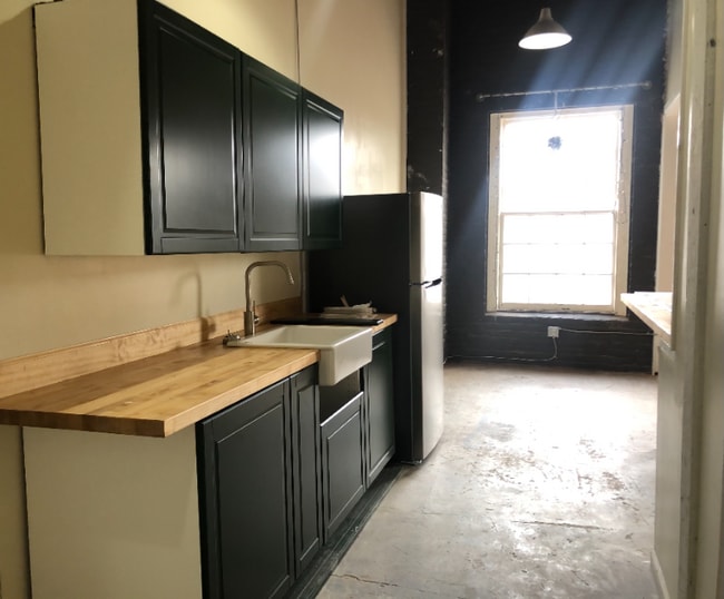 Photo - 1009 Jefferson St Unit E2