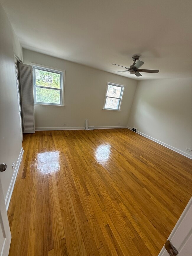 Building Photo - 7721 S Coles Ave Unit G