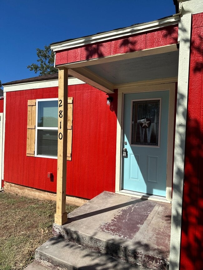 Photo - COMPLETE REMODEL! 2 bed 1 bath 1 car garage!