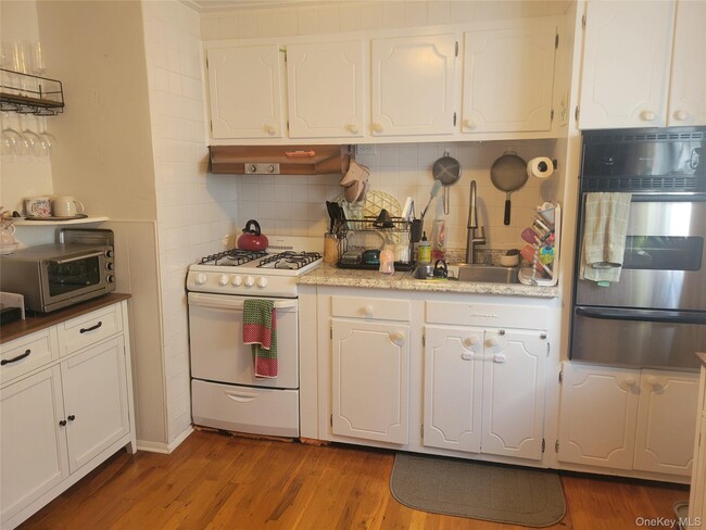 Photo - 374 E 2nd St Unit 3