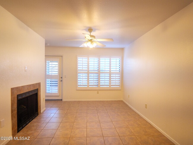 Photo - 5855 N Kolb Rd Unit 3105