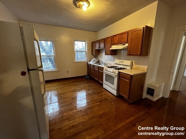 Building Photo - 22 Bynner St Unit 2 Rental