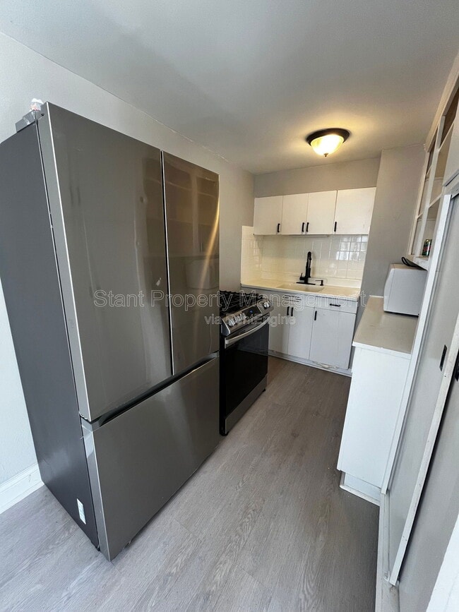 Photo - 20 W Park St Unit 1