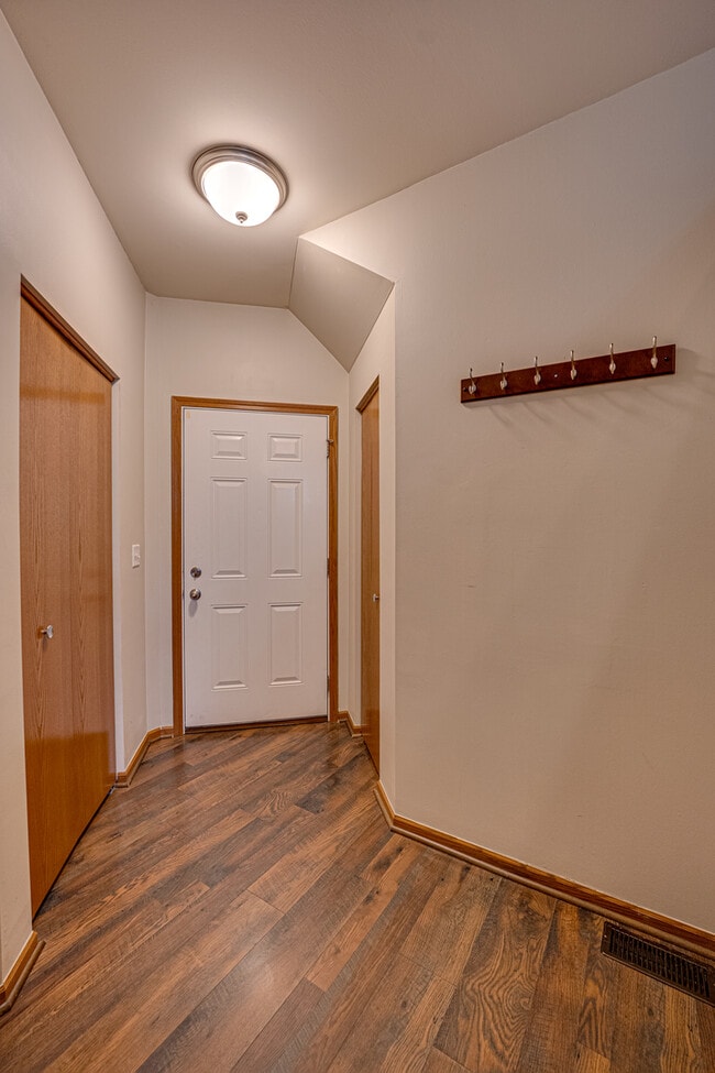 Photo - 3904 Preston Dr