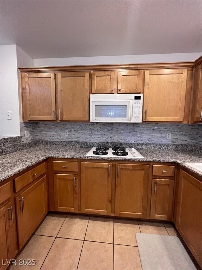 Photo - 75 E Agate Ave Unit 209