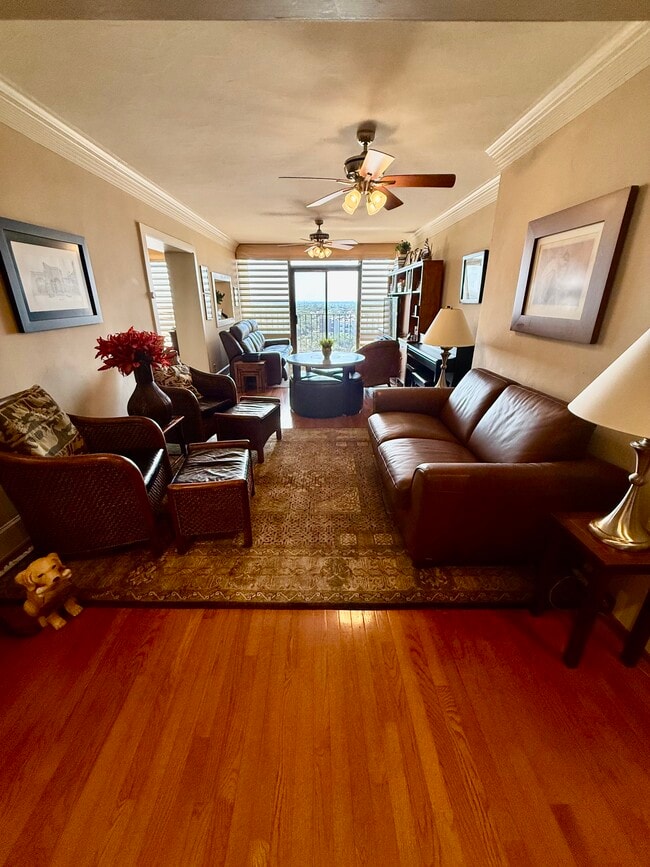 Photo - 7701 Wurzbach Rd Unidad 1107