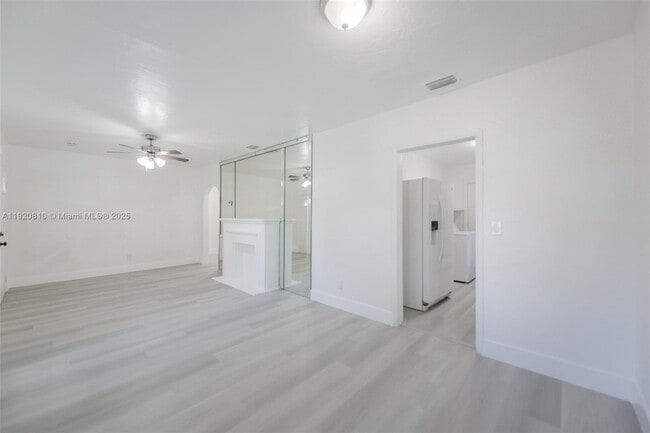 Building Photo - 1250 NW 43rd St