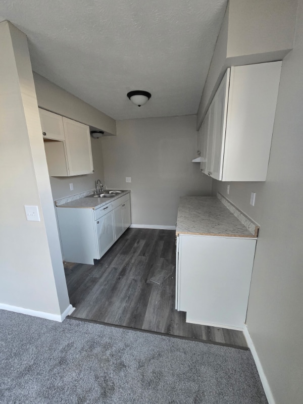Building Photo - 1829 Miles Ave NW Rental