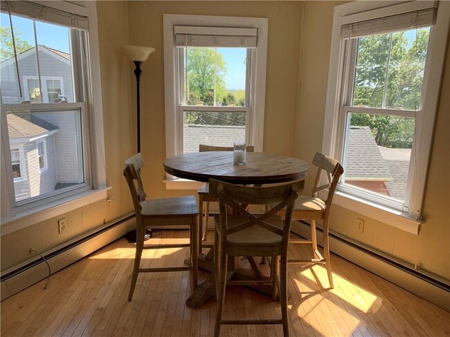 Photo - 46 William St Unit 3